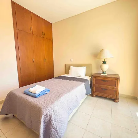 Villa Helen Paralimni